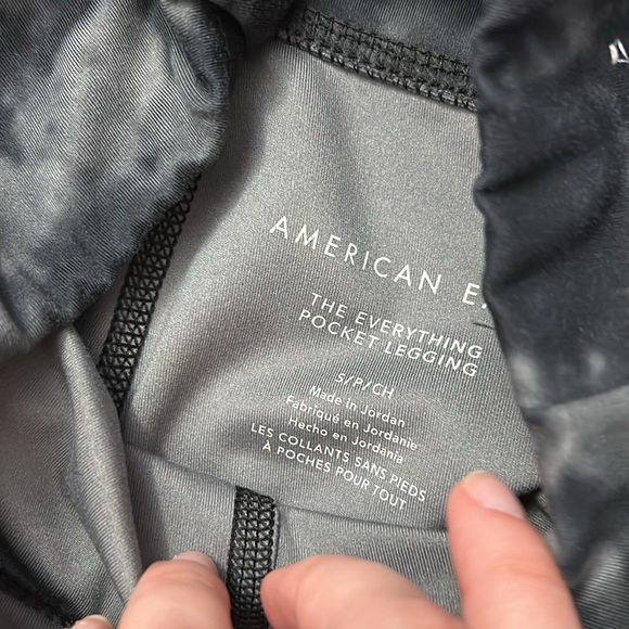 American Eagle Everything Pocket Legging - Picture 6 of 6